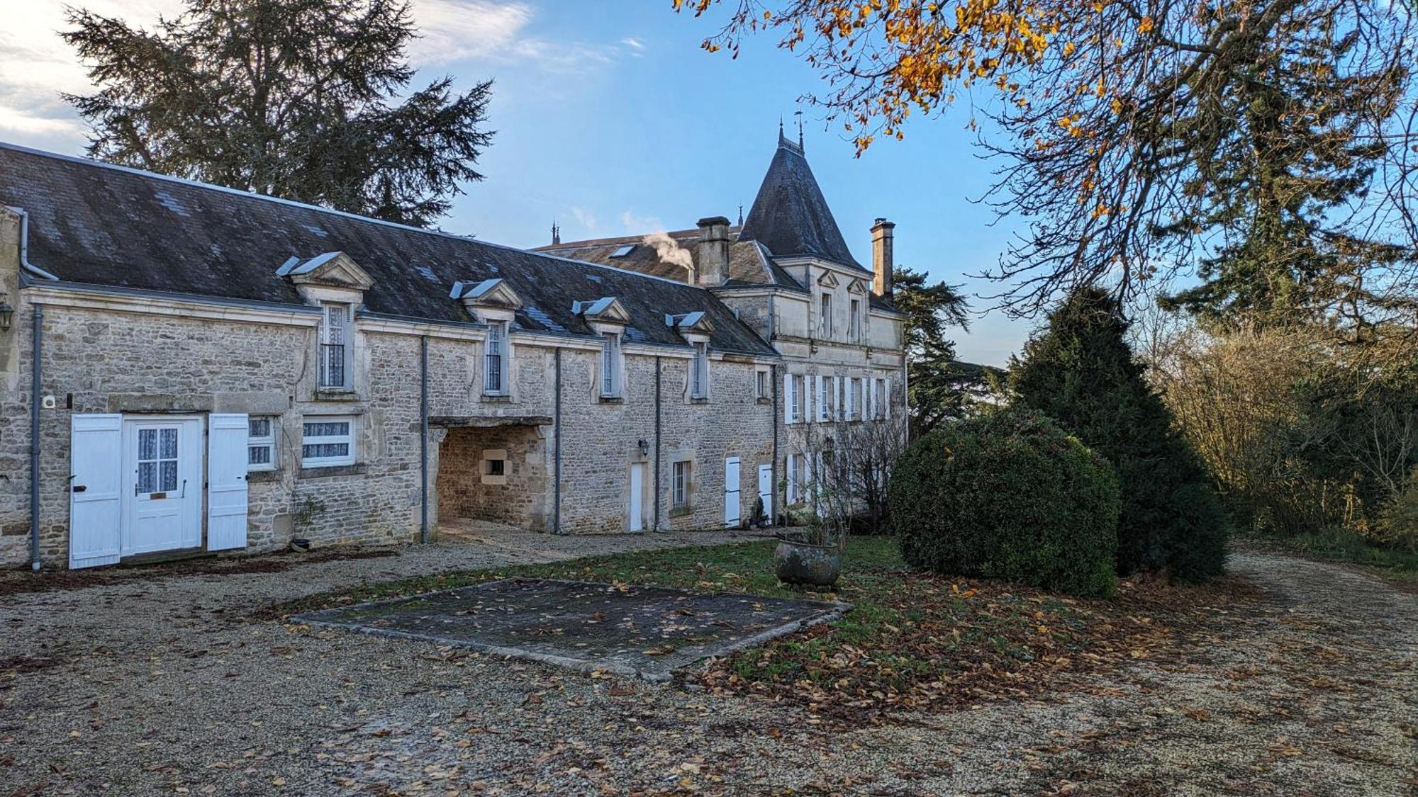 Chateau De Sauge Saivres Экстерьер фото